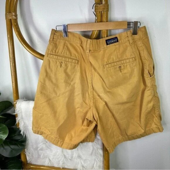 Men's Patagonia Mustard Shorts - Picture 2 of 4